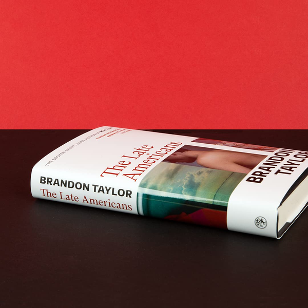 Паперова книга «The Late Americans», автор Брендон Тейлор - фото №1