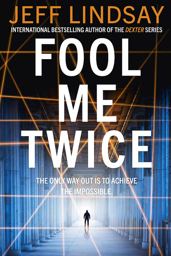 Бумажная книга «Fool Me Twice», автор Джефф Линдси - фото №1