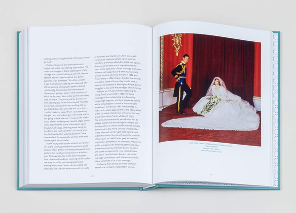 Бумажная книга «Love Stories. Art, Passion & Tragedy» - фото №1