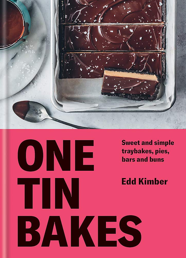 Бумажная книга «One Tin Bakes. Sweet and simple traybakes, pies, bars and buns», автор Эдд Кимбер - фото №1