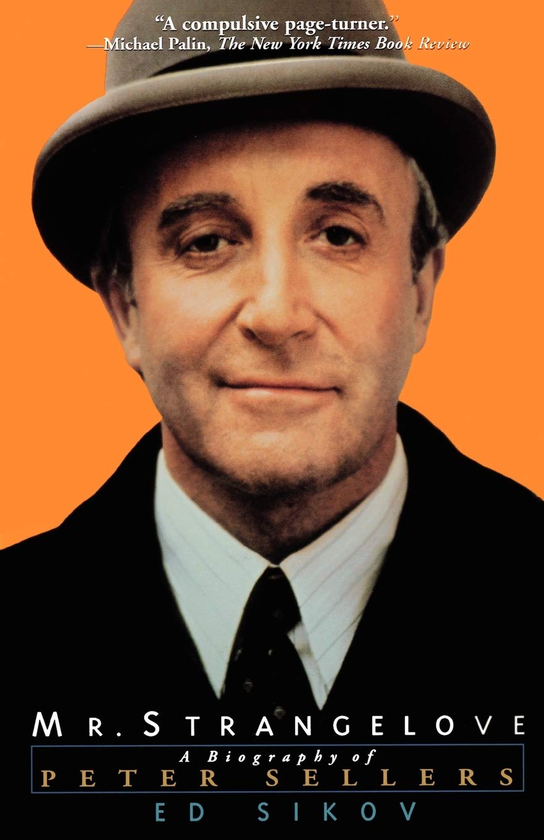Паперова книга «Mr. Strangelove. A Biography of Peter Sellers», автор Ед Сіков - фото №1