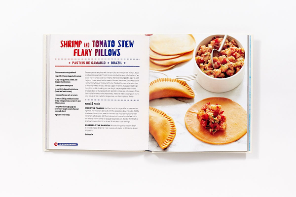 Бумажная книга «Empanadas. The Hand-Held Pies of Latin America», авторов Сандра Гутьеррес, Том Лихтенхельд - фото №1
