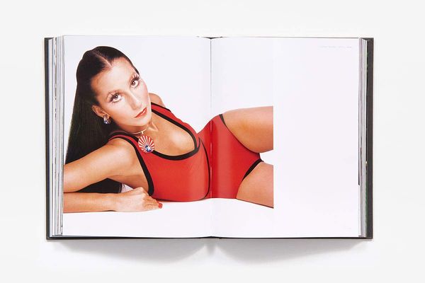 Бумажная книга «Vogue x Music», автор Редакторы американского Vogue - фото №1