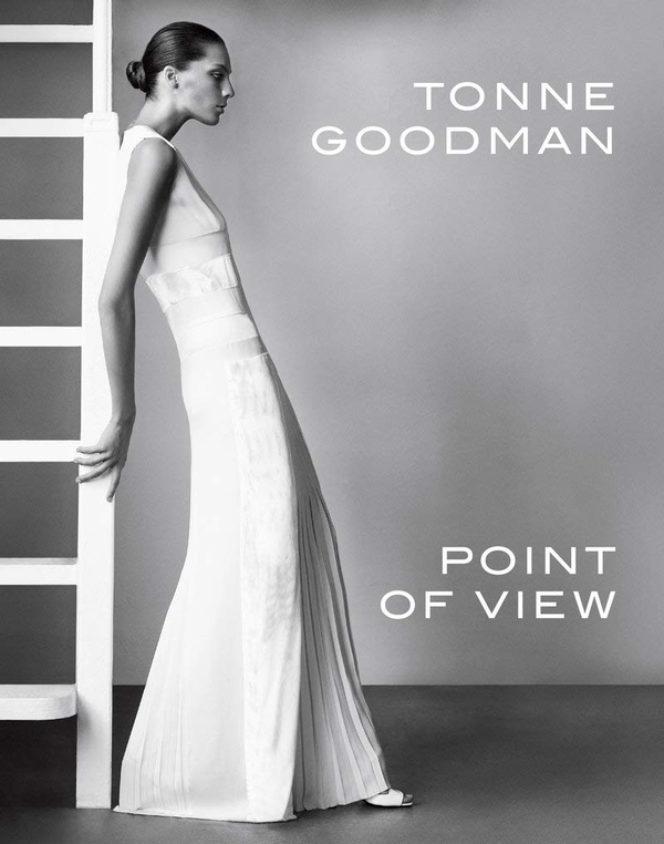 Бумажная книга «Point of View. Four Decades of Defining Style», автор Тонна Гудман - фото №1