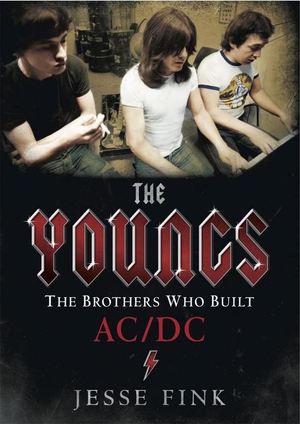 Бумажная книга «The Youngs. The Brothers Who Built AC/DC», автор Джесси Финк - фото №1