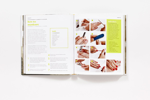Бумажная книга «Cupcakes and Cashmere. A Design Guide For Defining Your Style, Reinventing Your Space, And Entertaining With Ease», автор Эмили Шуман - фото №1