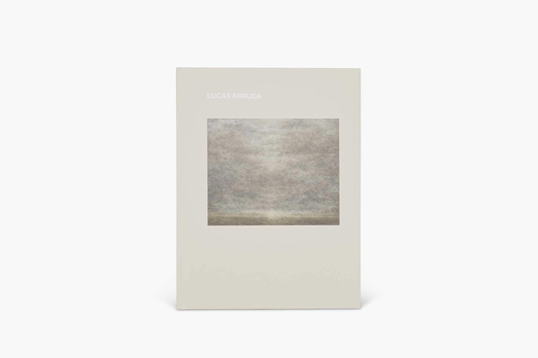 Бумажная книга «Lucas Arruda. Deserto-Modelo», авторов Барри Швабский, Лукас Арруда, Уилл Чанселлор - фото №1