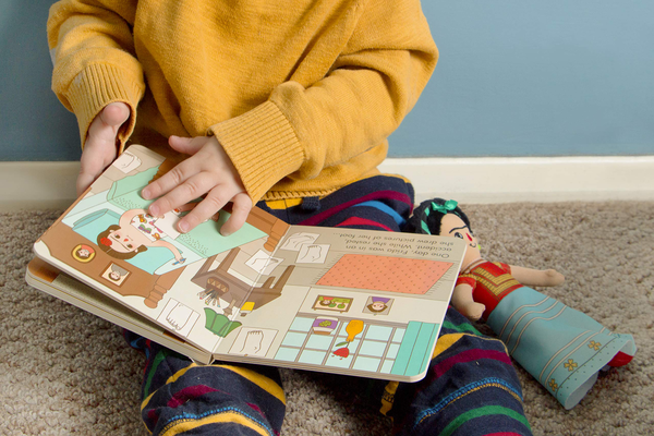 [object Object] «Frida Kahlo Doll and Book Set. For the Littlest Dreamers», автор Мария Исабель Санчес Вегара - фото №5 - миниатюра