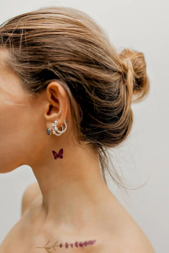 «Тимчасове тату Tattooshka Лаванда та метелик (L-20)», бренда Tattooshka - фото №1