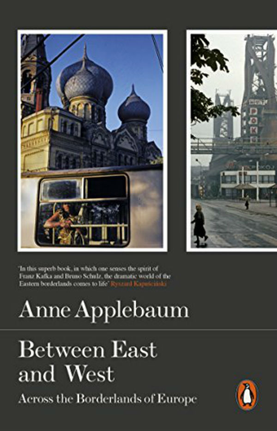 Бумажная книга «Between East and West», автор Энн Эпплбаум - фото №1