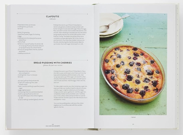Бумажная книга «The Art of French Baking», автор Жинетта Матиот - фото №1