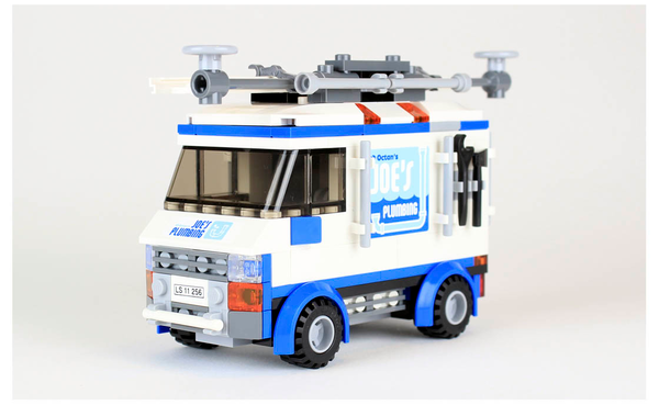  «Конструктор LEGO Movie Летающая поливалка 351 деталь (70811)», бренда LEGO - фото №1