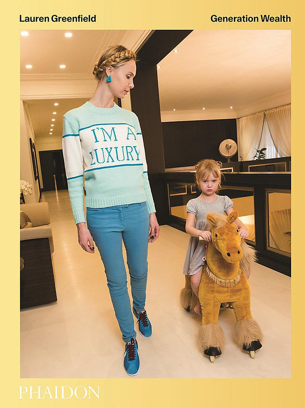 Бумажная книга «Lauren Greenfield: Generation Wealth : Generation Wealth» - фото №1