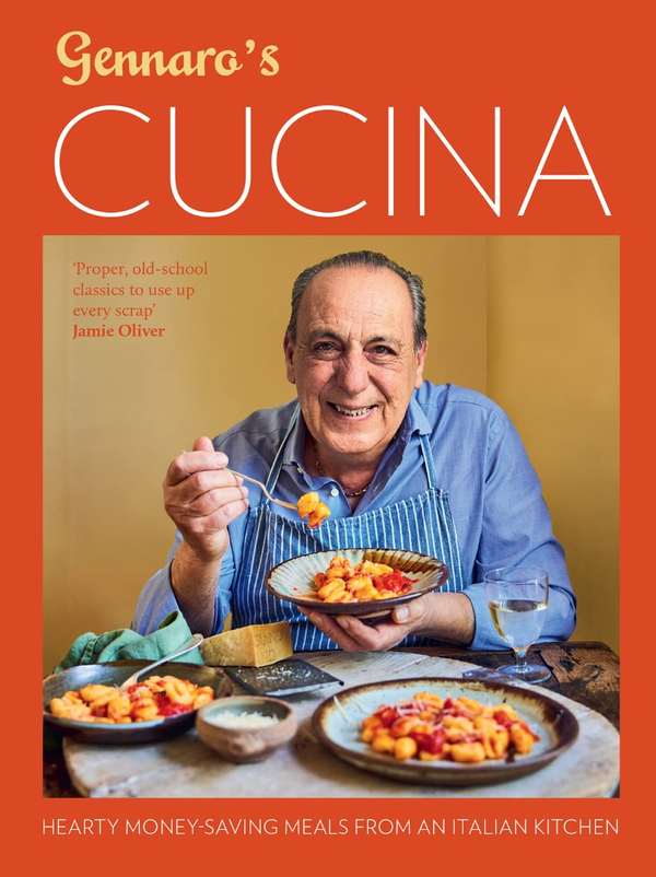 Бумажная книга «Gennaro's Cucina. Hearty Money-Saving Meals from an Italian Kitchen», автор Дженнаро Контальдо - фото №1