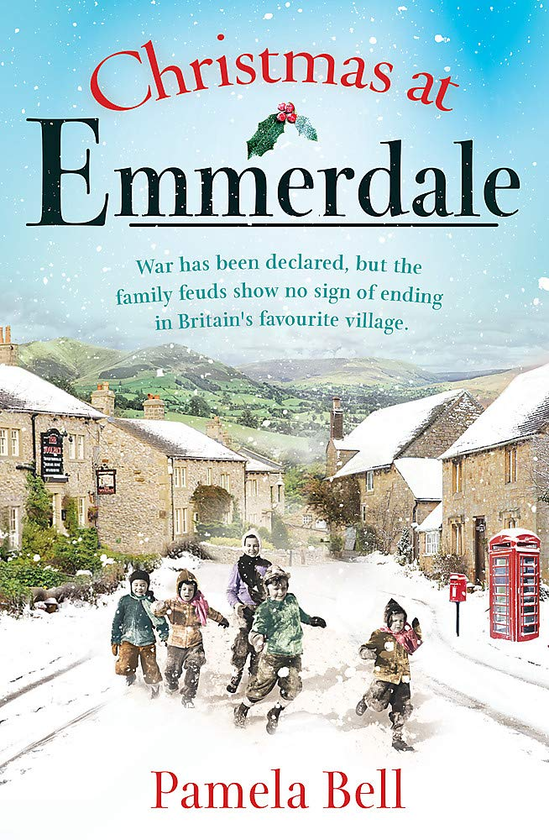 Бумажная книга «Christmas at Emmerdale», автор Памела Белл - фото №1