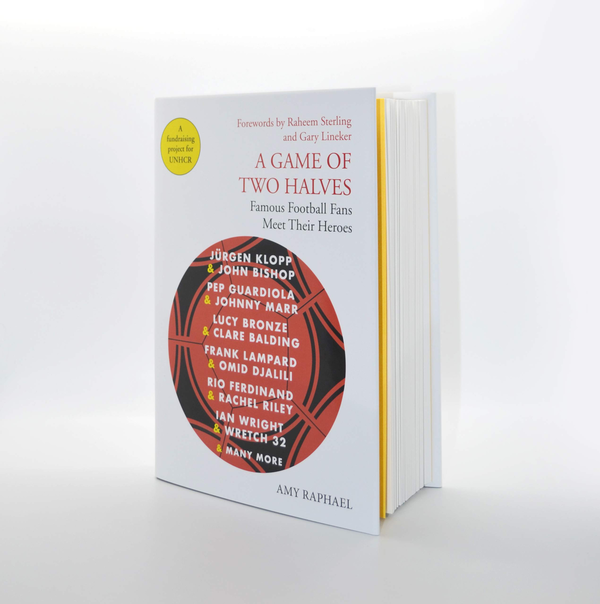 Бумажная книга «A Game of Two Halves», автор Эми Рафаэл - фото №1