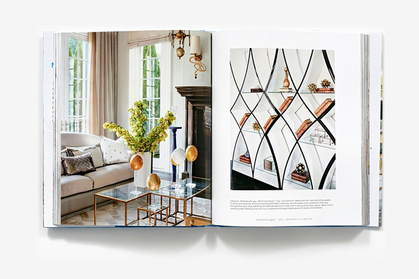 Бумажная книга «Modernique. Inspiring Interiors Mixing Vintage and Modern Style», автор Джулия Букингем - фото №1