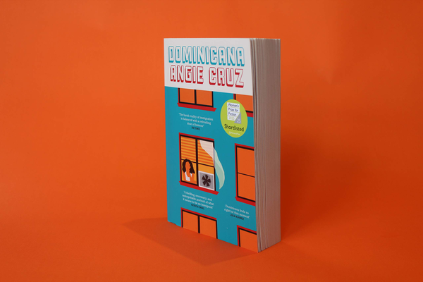 Бумажная книга «Dominicana», автор Энджи Круз - фото №1