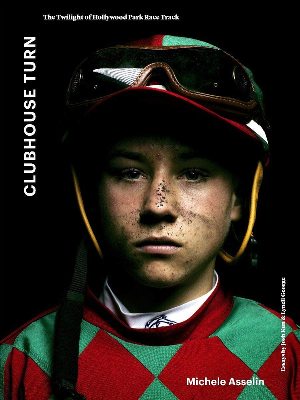 Бумажная книга «Clubhouse Turn. The Twilight of Hollywood Park Race Track», авторов Джош Кун, Микеле Асселин - фото №1
