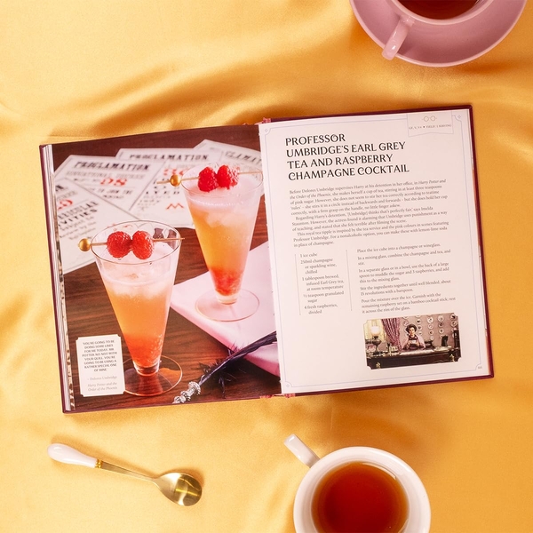 [object Object] «Harry Potter Afternoon Tea Magic:», авторів Вероніка Хінке, Джоді Ревенсон - фото №3 - мініатюра