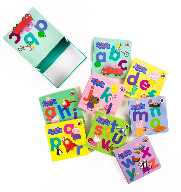 Бумажная книга «Peppa Pig. ABC Alphabet Box» - фото №1