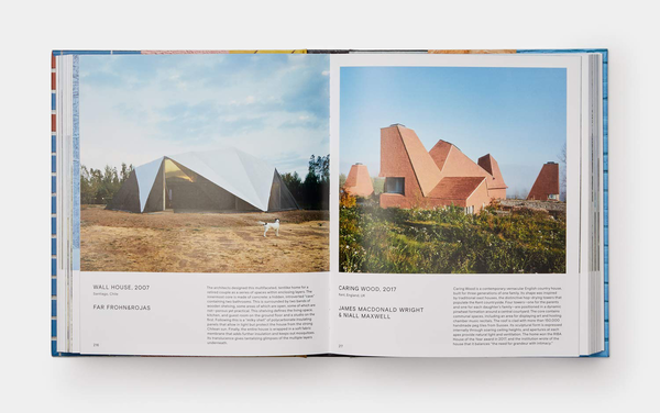Бумажная книга «Houses. Extraordinary Living» - фото №1