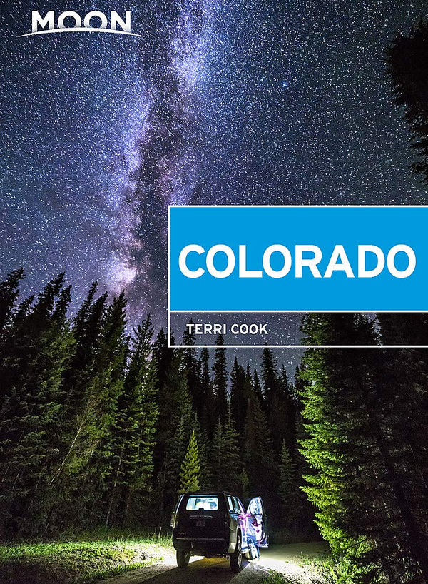 Паперова книга «Moon Colorado», автор Террі Кук - фото №1