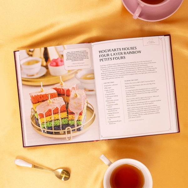 [object Object] «Harry Potter Afternoon Tea Magic:», авторів Вероніка Хінке, Джоді Ревенсон - фото №4 - мініатюра