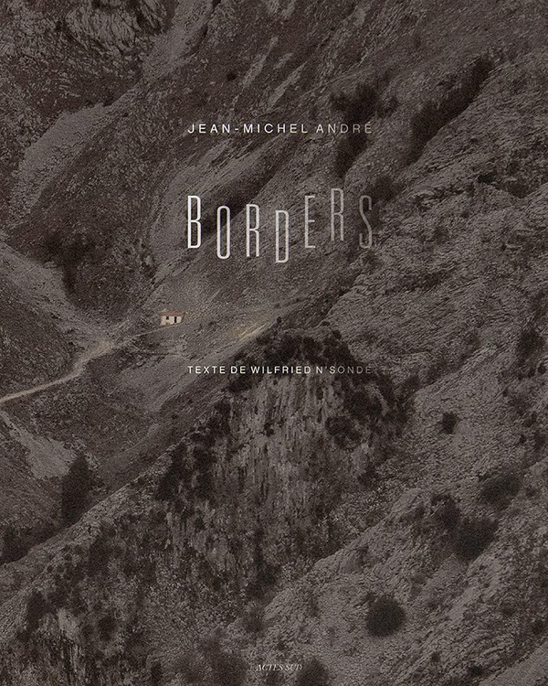 Бумажная книга «Borders», автор Уилфрид Н'Сонде - фото №1