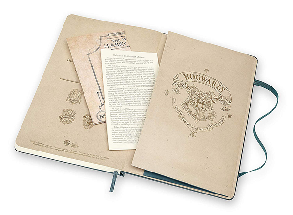 «Записная книжка Moleskine Harry Potter 1/7 Линейка Шалфей (LEHP02QP060A)», бренда Moleskine - фото №1