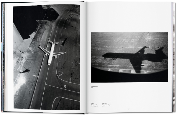 Паперова книга «Helmut Newton. Sex & Landscapes», автор Філіпп Гарнер - фото №1