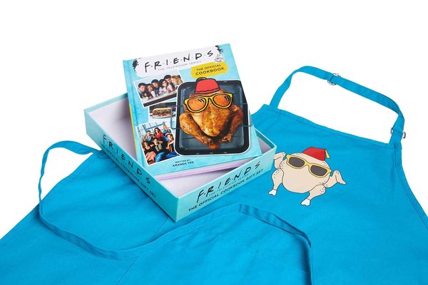 Бумажная книга «Friends. The Official Cookbook Gift Set», автор Аманда Йи - фото №1