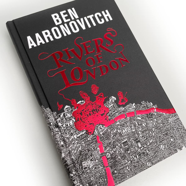 Бумажная книга «Rivers of London. Book 1. The 10th Anniversary Special Edition», автор Бен Ааронович - фото №1
