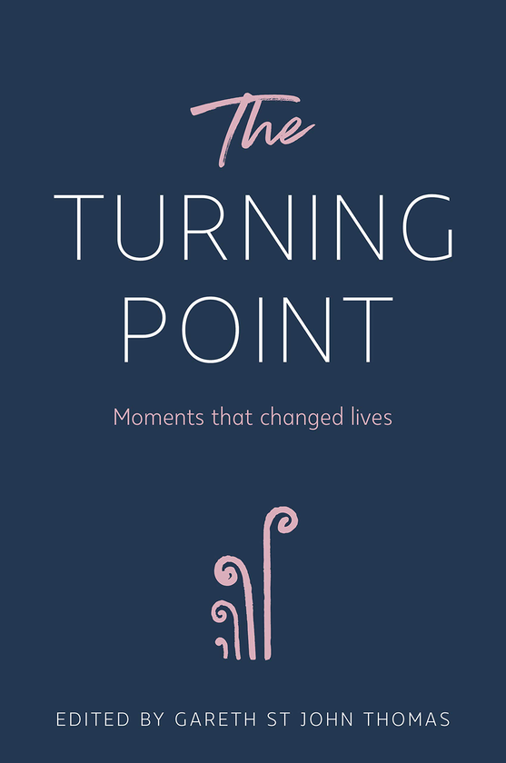 Бумажная книга «The Turning Point. Moments that Changed Lives», автор Гарет Сент Джон Томас - фото №1