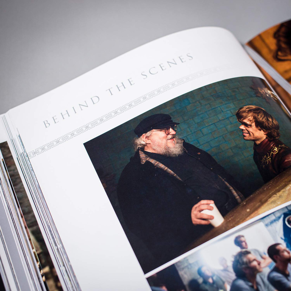Бумажная книга «The Photography of Game of Thrones», авторов Майкл Когге, Хелен Слоан - фото №1