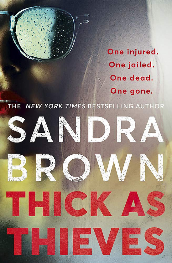 Бумажная книга «Thick as Thieves», автор Сандра Браун - фото №1