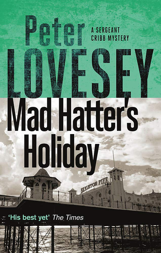 Бумажная книга «Mad Hatter's Holiday», автор Питер Лавси - фото №1