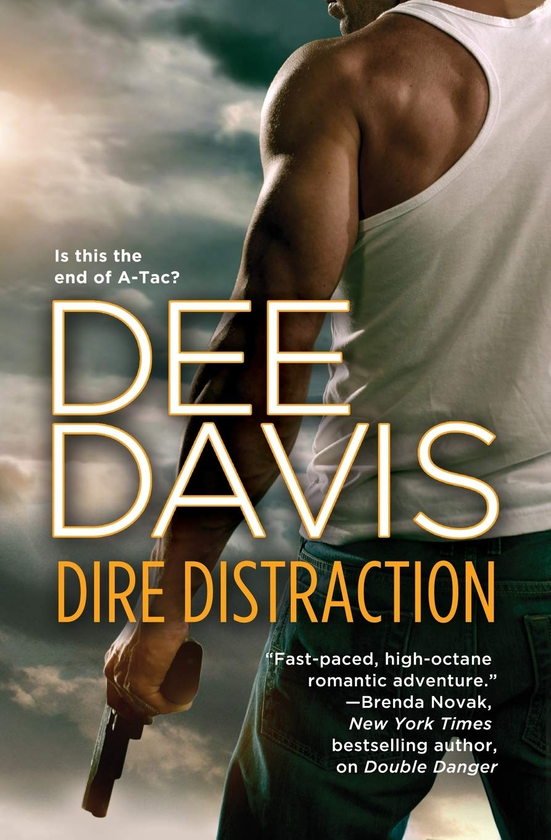 Паперова книга «Dire Distraction. Book 7», автор Ді Девіс - фото №1