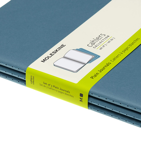  «Набор тетрадей Moleskine Cahier нелинованный Живой голубой 3 шт (CH023B44)», бренда Moleskine - фото №1