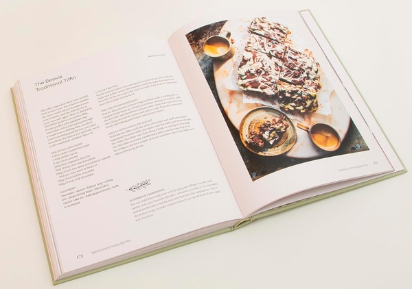 Бумажная книга «Country Comfort: Hearty, wholesome meals in minutes», автор Хари Бивис - фото №1