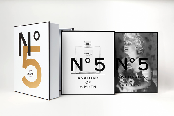 Бумажная книга «Chanel N°5», автор Полин Дрейфус - фото №1