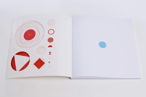 [object Object] «Draw Here. An Activity Book», автор Эрве Тюлье - фото №5 - миниатюра