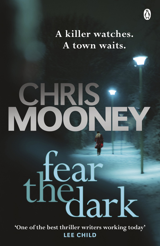 Бумажная книга «Fear the Dark», автор Крис Муни - фото №1