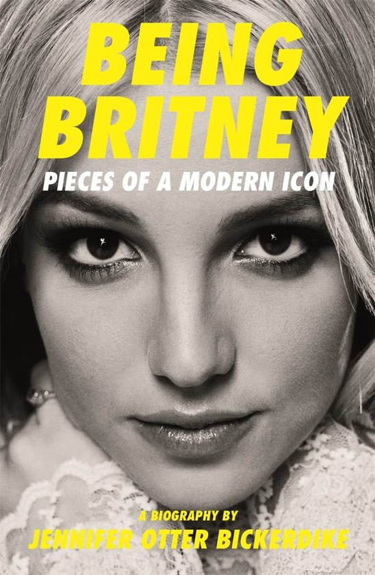 Бумажная книга «Being Britney: Pieces of a Modern Icon», автор Дженнифер Оттер Бикердайк - фото №1