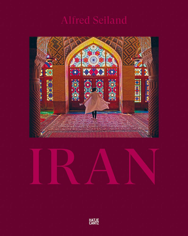 Бумажная книга «Alfred Seiland. IRAN. Between the Times», автор Альфред Сейланд - фото №1