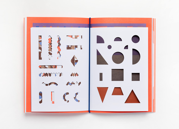 Бумажная книга «Graphic Design Play Book», автор Софи Куре - фото №1