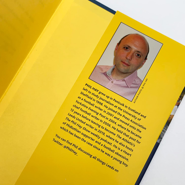 Бумажная книга «And it was Beautiful. Marcelo Bielsa and the Rebirth of Leeds United», автор Фил Хэй - фото №1