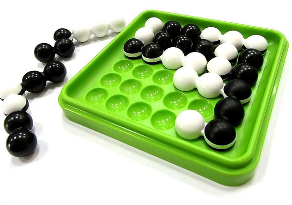  «Настольная игра Smart Games Зигзаг (SG 450)», бренда Smart Games - фото №1