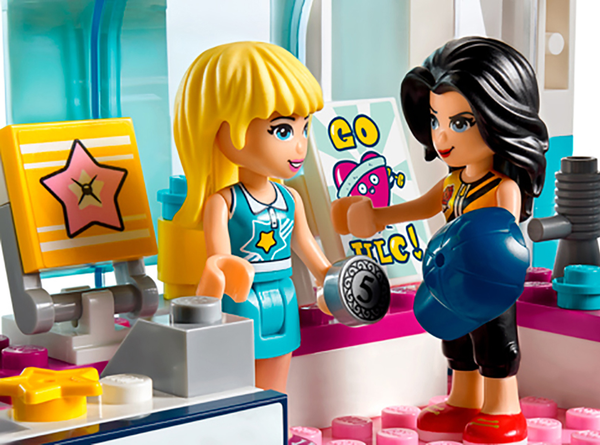 «Конструктор LEGO Friends Стадион Стефани 460 деталей (41338)», бренда LEGO - фото №1