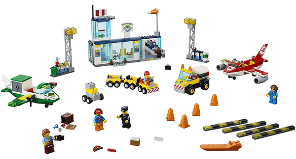  «Конструктор LEGO Juniors Городской аэропорт 376 деталей (10764)», бренда LEGO - фото №1